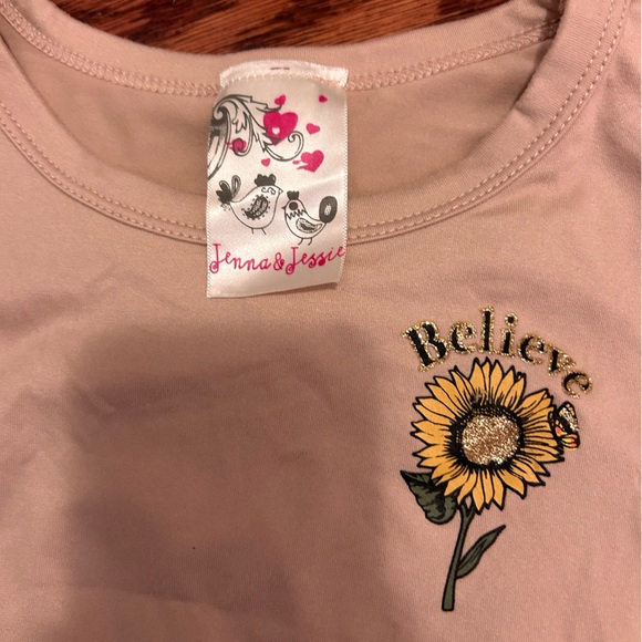 LOT Sale: Girls 8/9 year old tshirt lot - Picture 2 of 6